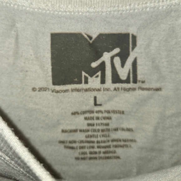 MTV Women's L Graphic Tee - Picture 5 of 10